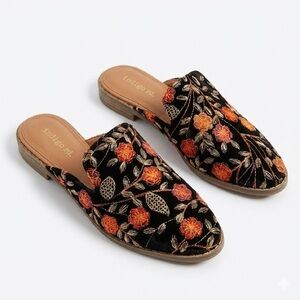 Indigo Road boho velvet mule embroidered floral slip on clogs black size 6